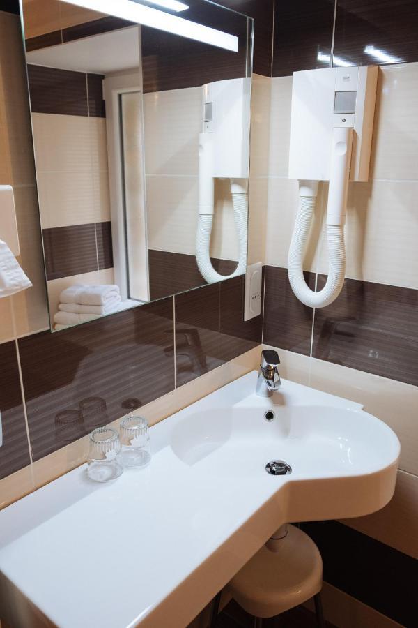La Chaumiere Roz-Aven Hotel Пон-Авен Екстериор снимка
